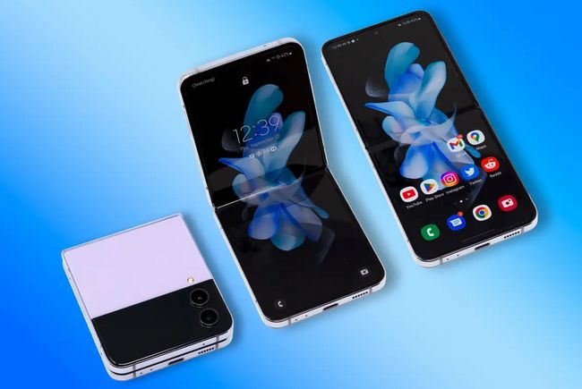 Samsung Galaxy Z Flip4